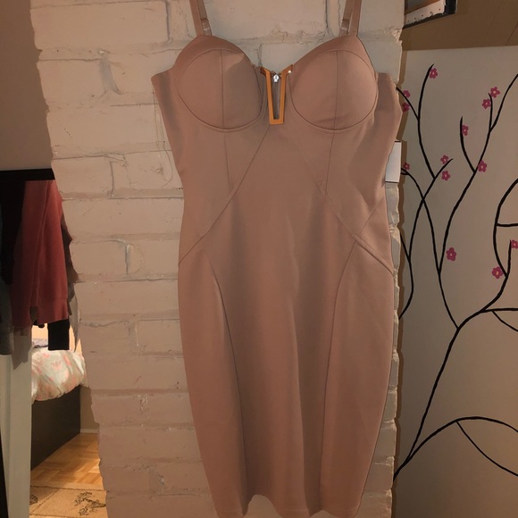 New Charlotte Russe Nude Bodycon Midi Dress👗 - Picture 1 of 5